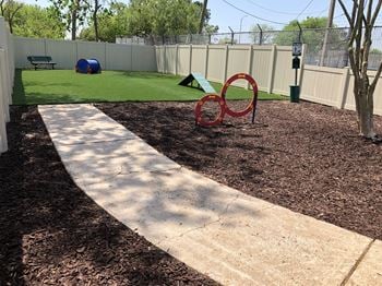 Parque at bellaire dog park